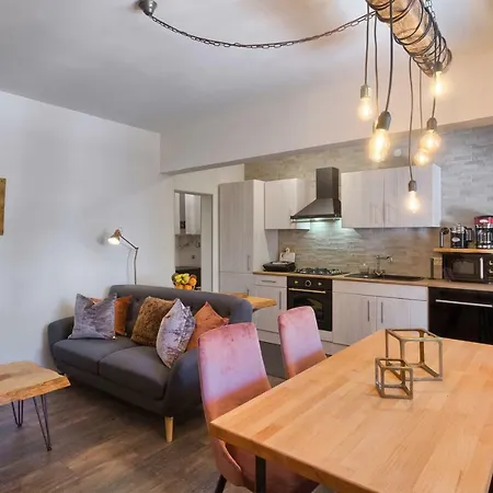 Olga Apartment *