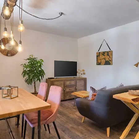 Olga Apartment *