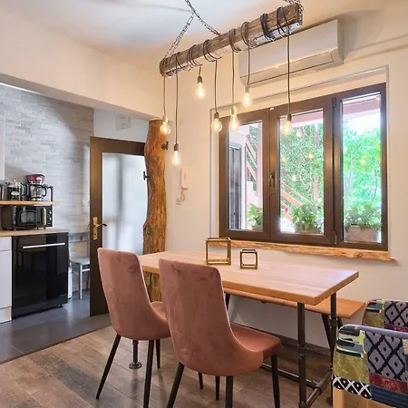 Apartment Olga Pula