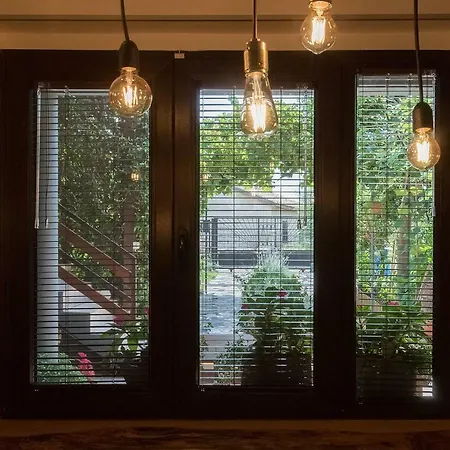 Olga Apartment *